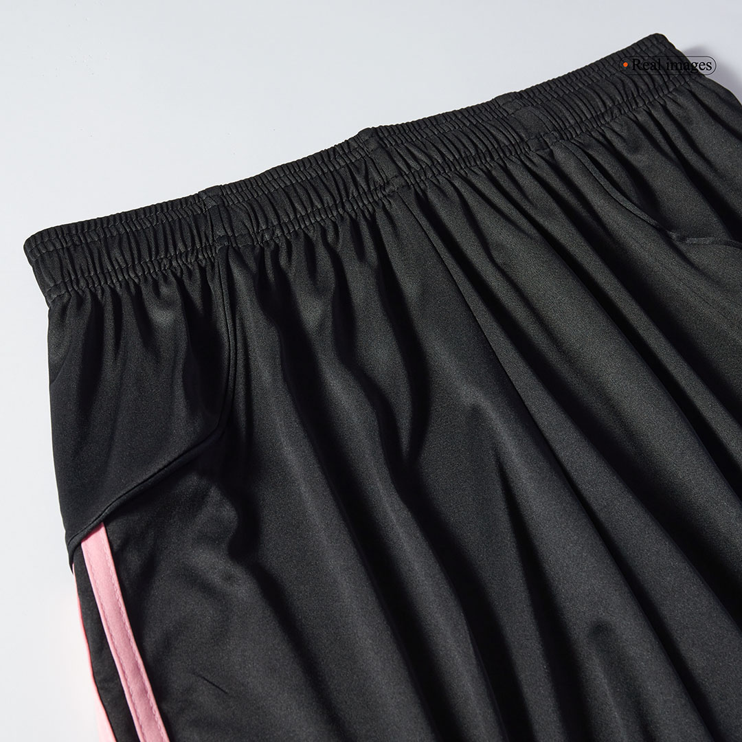 Juventus Home Soccer Shorts 2025/26 - Pro Jersey Shop