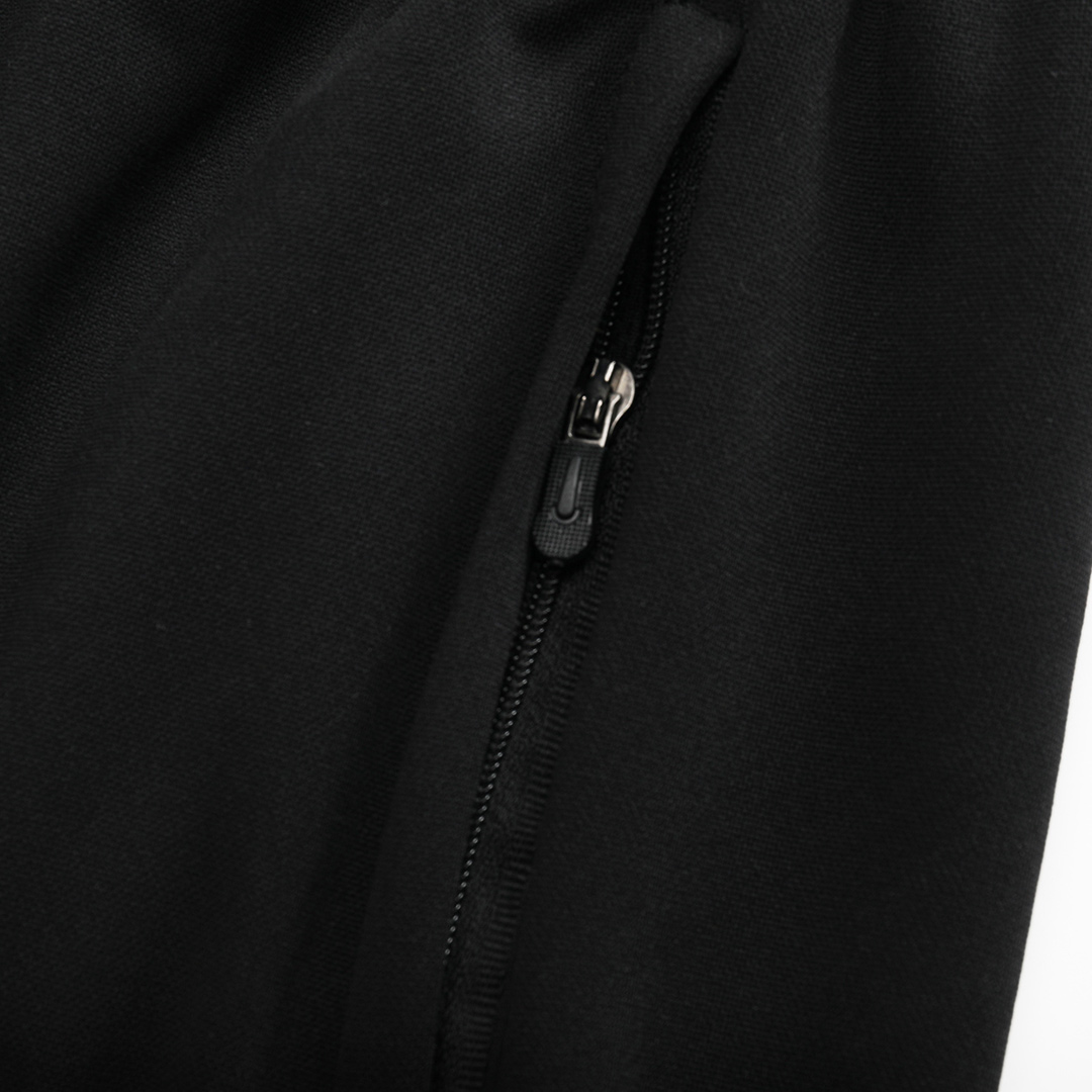 Liverpool Training Jacket Kit 2025/26 - White - Pro Jersey Shop