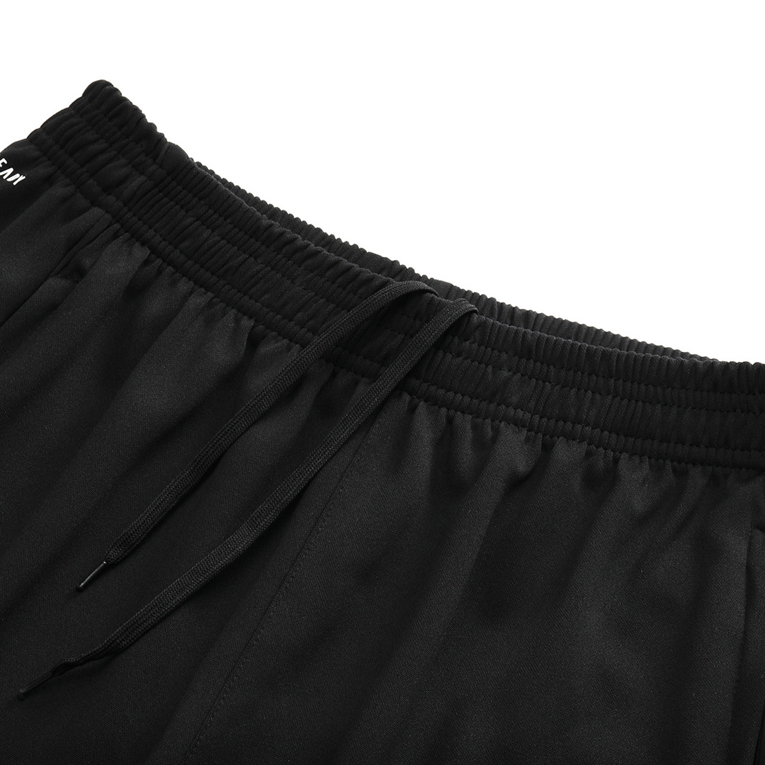 Manchester United Training Jacket Kit 2025/26 - Black - Pro Jersey Shop