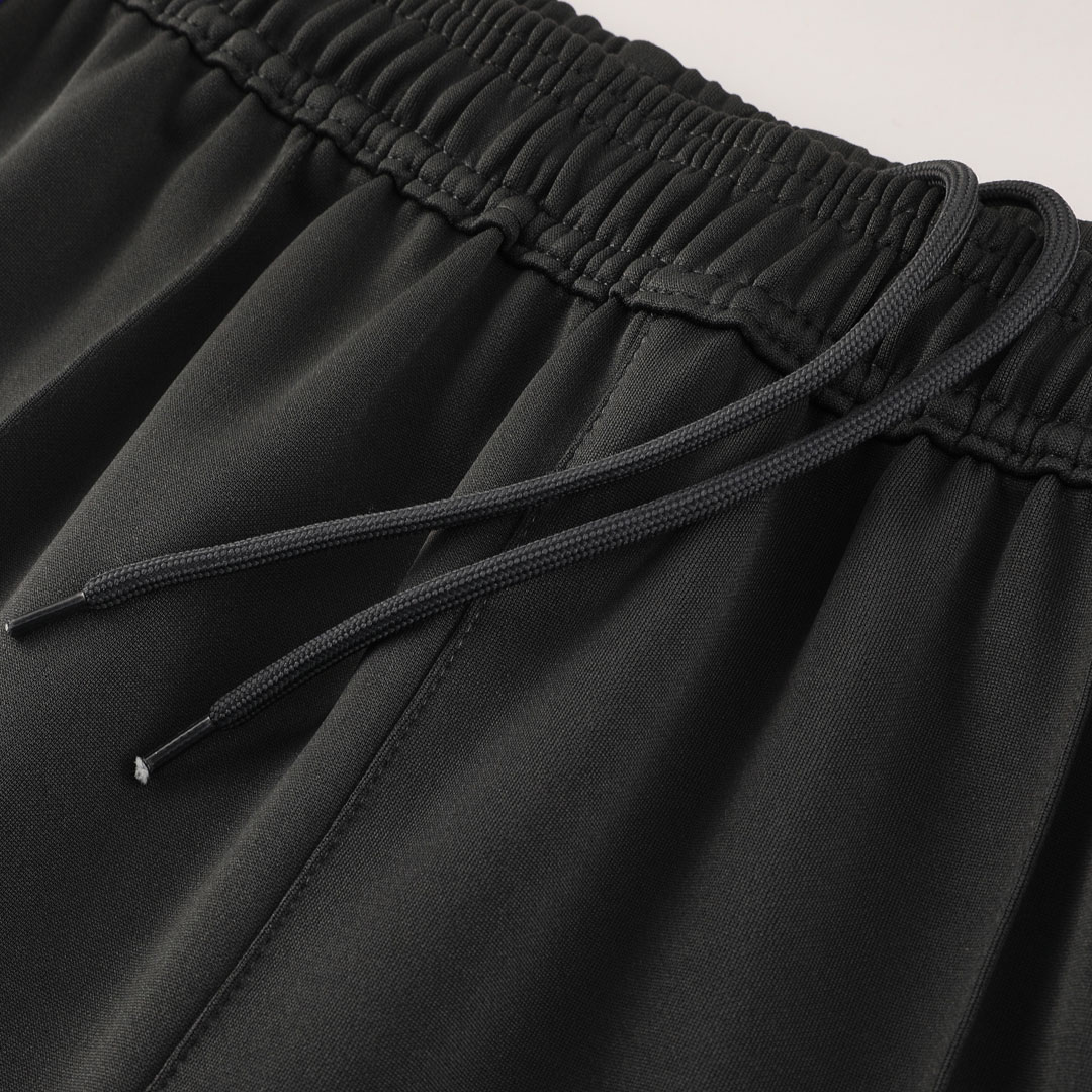 Manchester United Training Jacket Kit 2025/26 - Black - Pro Jersey Shop