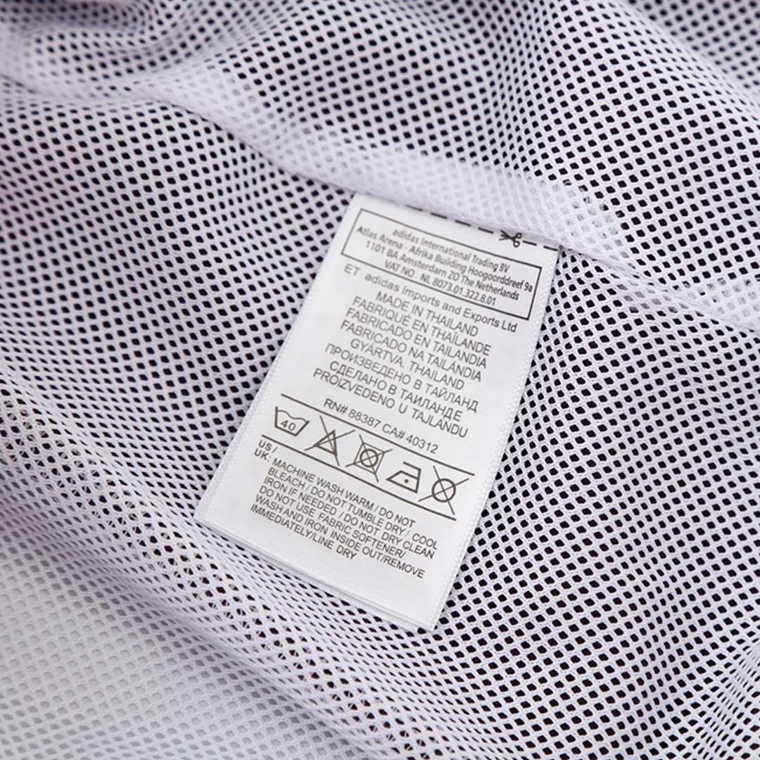 Liverpool Windbreaker Jacket 2025/26 - White - Pro Jersey Shop